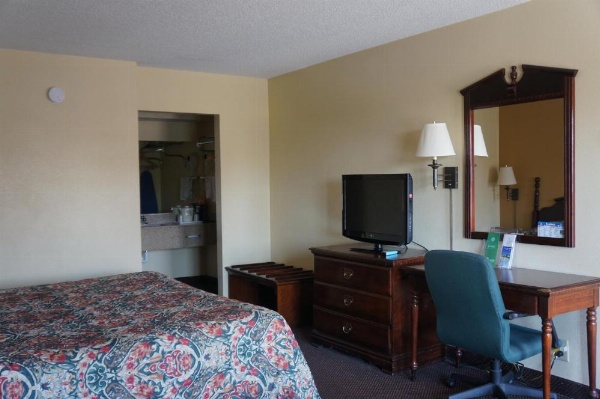 Clarksville Inn image 12