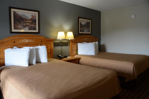 Clarksville Inn image 5